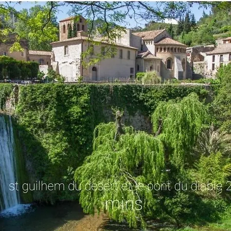Logement Independant Avec Terrasse 
