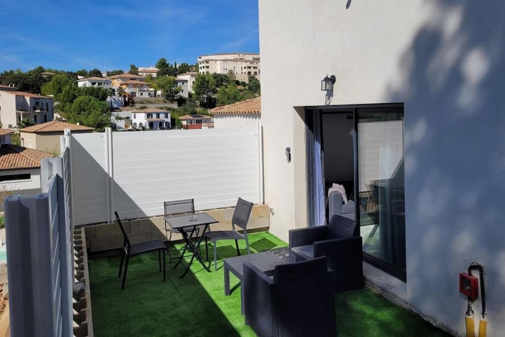 Apartment Independant Avec Terrasse 